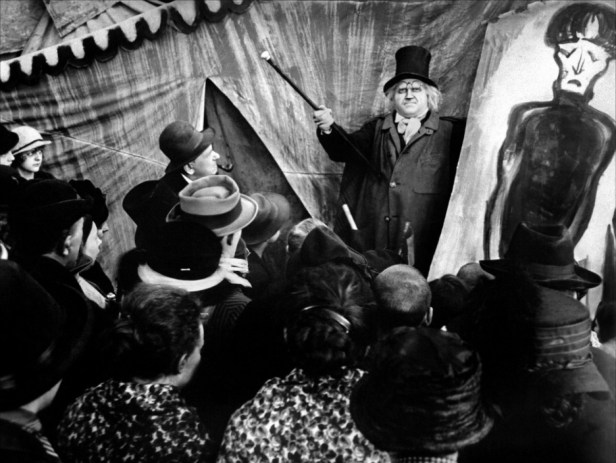 gabinete-dr-caligari-1