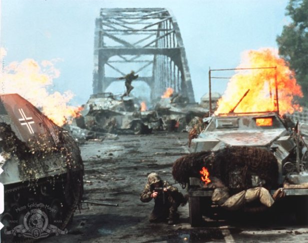 uma-ponte-longe-demais-4