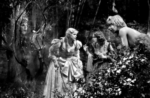 Mickey-Rooney-right-in-A-Midsummer-Nights-Dream-1935